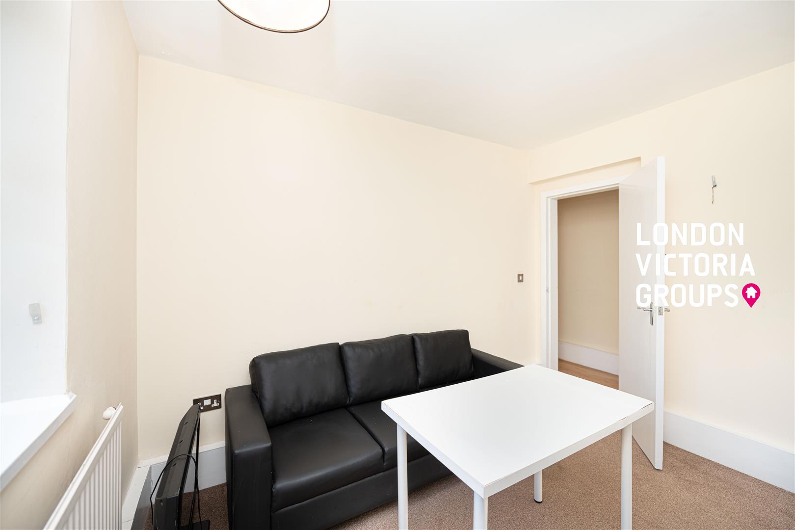 2 bed property in Dibdin House, Maida Vale, London
